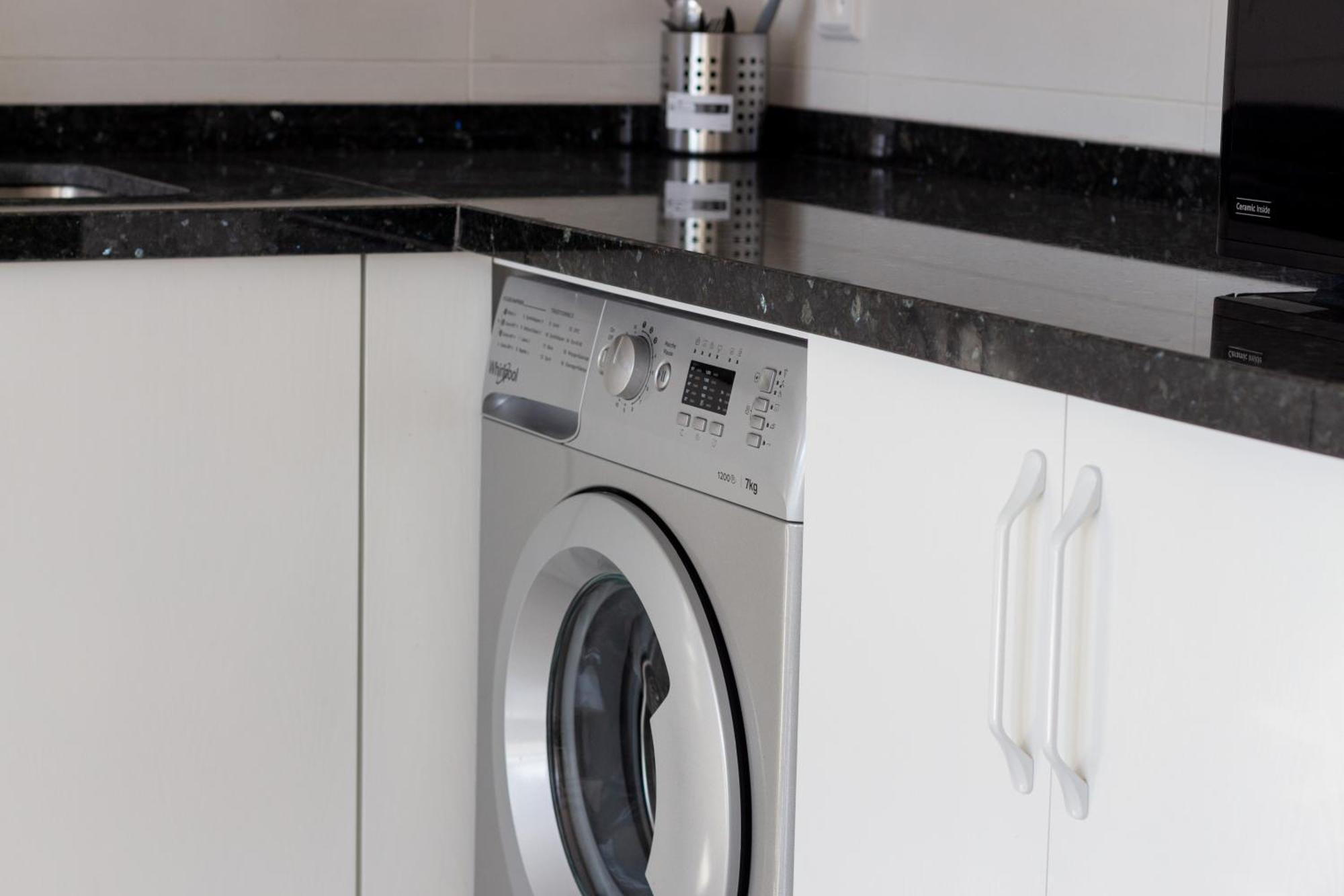 Appartements Calmes Et Spacieux เทโทอัน ภายนอก รูปภาพ