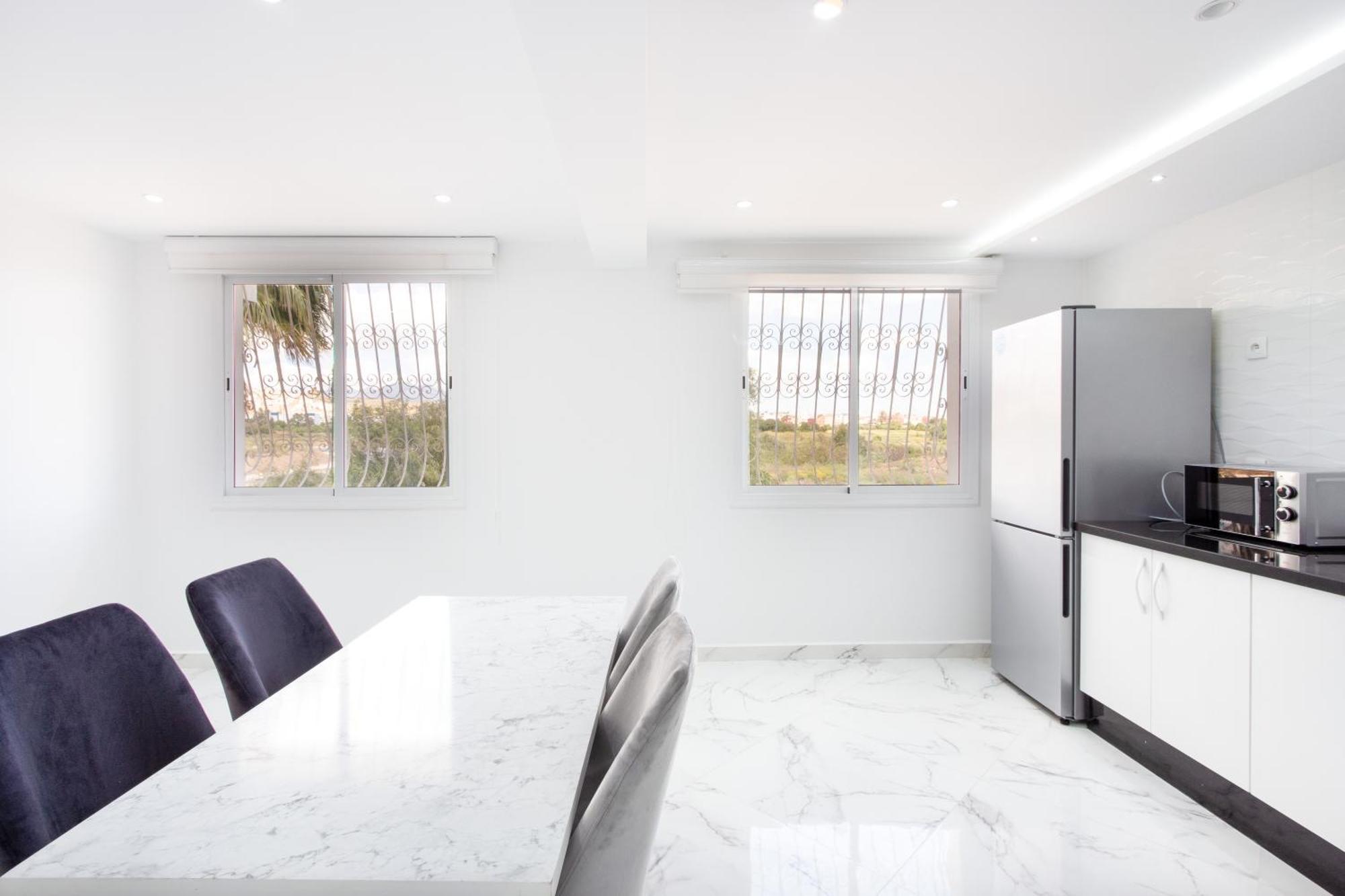 Appartements Calmes Et Spacieux เทโทอัน ภายนอก รูปภาพ